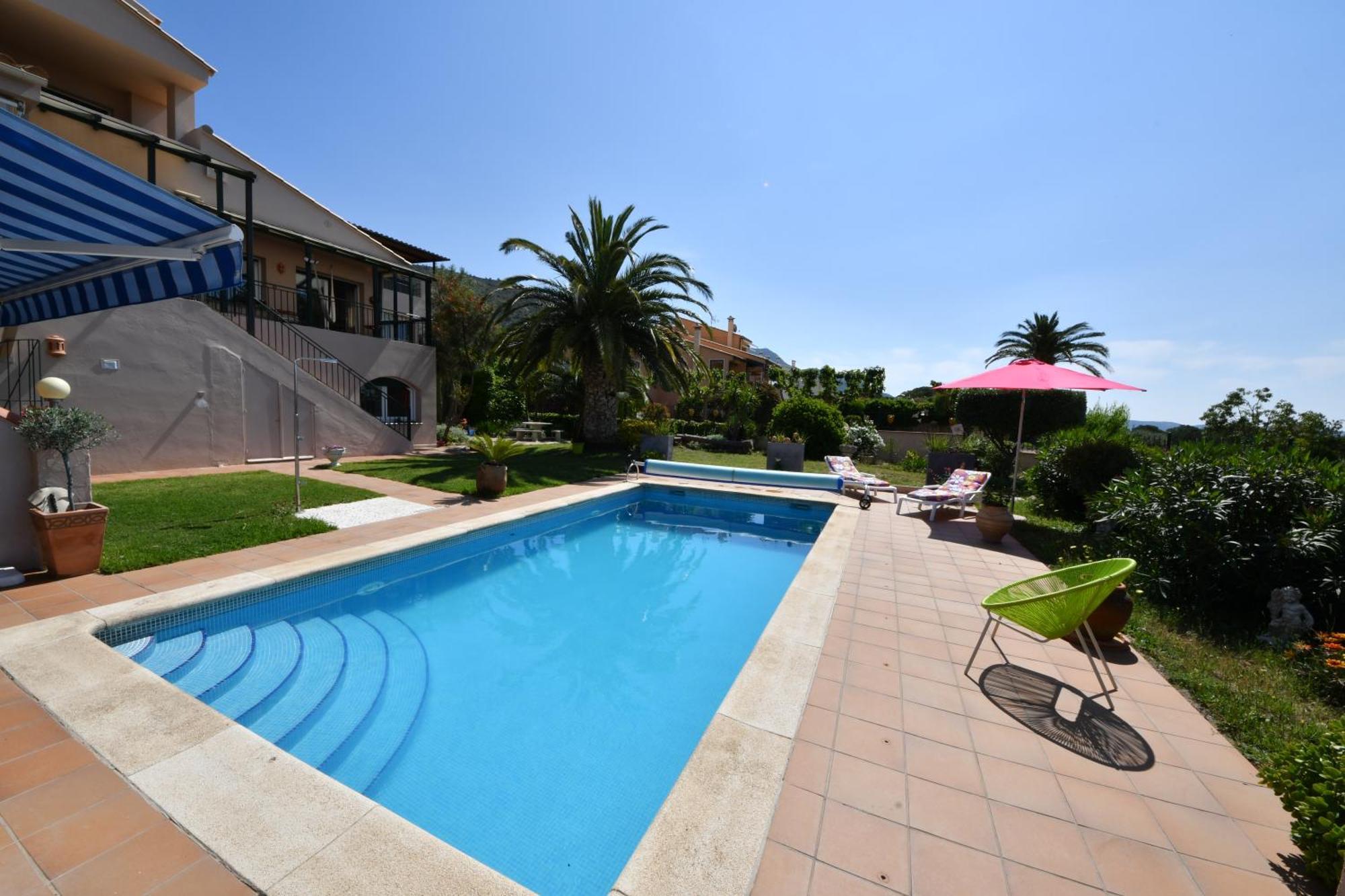 Appartement & Spa - Panoramic Olivars Pau Exteriör bild